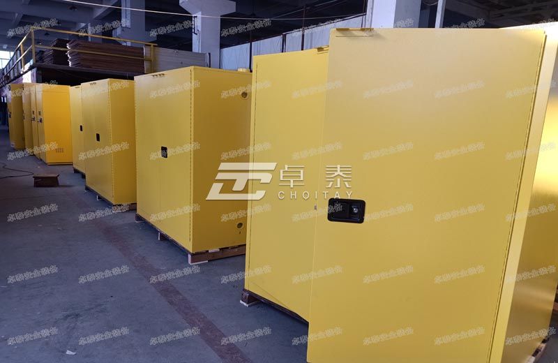 杭州某实验室选购110加仑化学品安全柜
